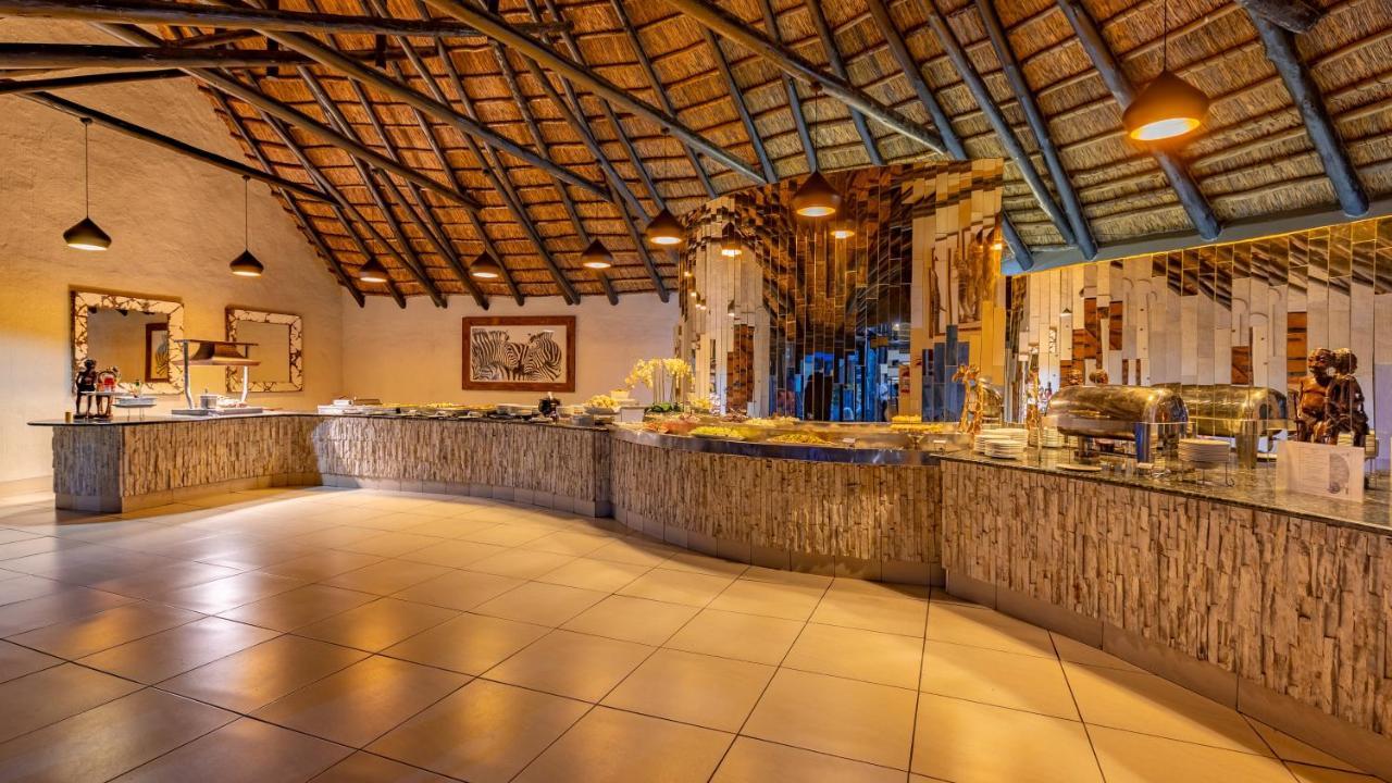 Zulu Nyala Game Lodge Hluhluwe Exterior photo