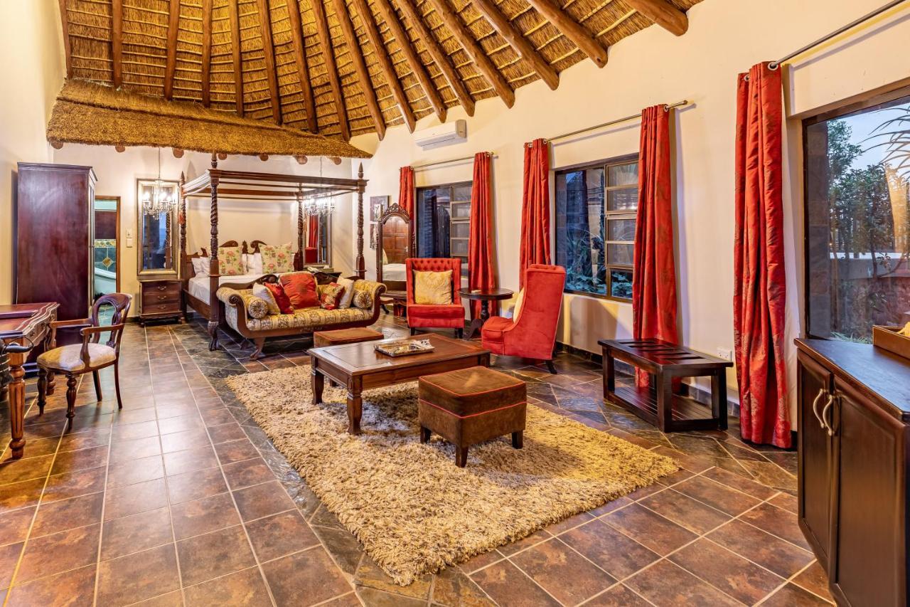 Zulu Nyala Game Lodge Hluhluwe Exterior photo