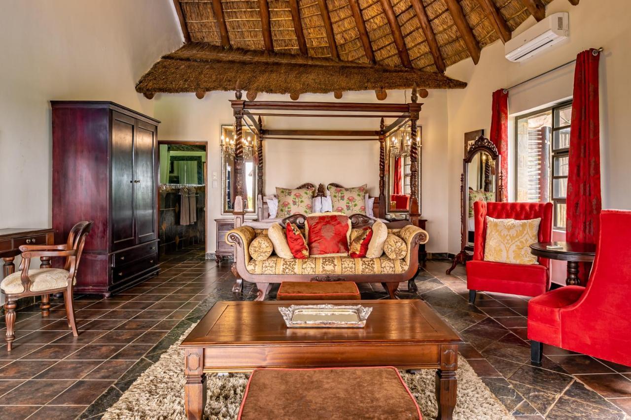 Zulu Nyala Game Lodge Hluhluwe Exterior photo